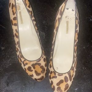 Leopard calf hair pumps